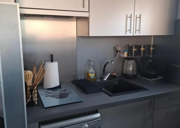 Апартаменти Avec Place De Parking Et Acces Piscine Privee Агд